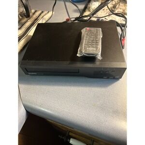 SANYO FWDP105F DVD/CD Player with Remote New In Open Box